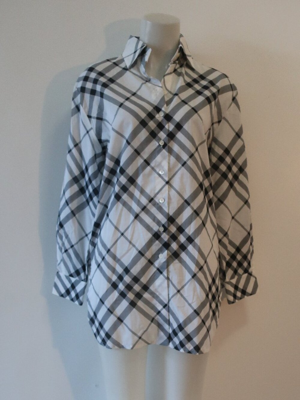 Womens Burberry London White Black (Item-11) Oversize Button Check Shirt Top S